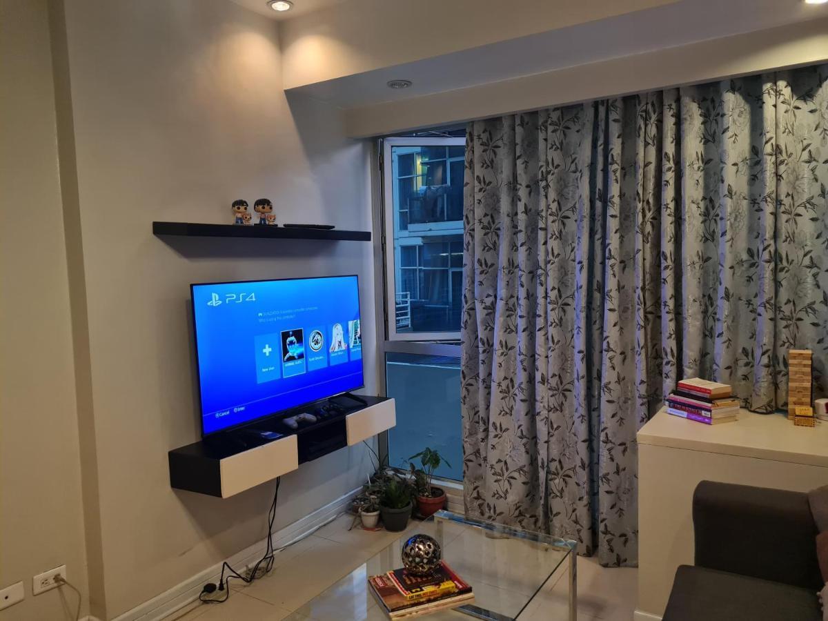 Huge Condo Unit Near Burgos Circle, St Lukes, Shangri-La - P Hamptons T1 Makati City Exterior foto