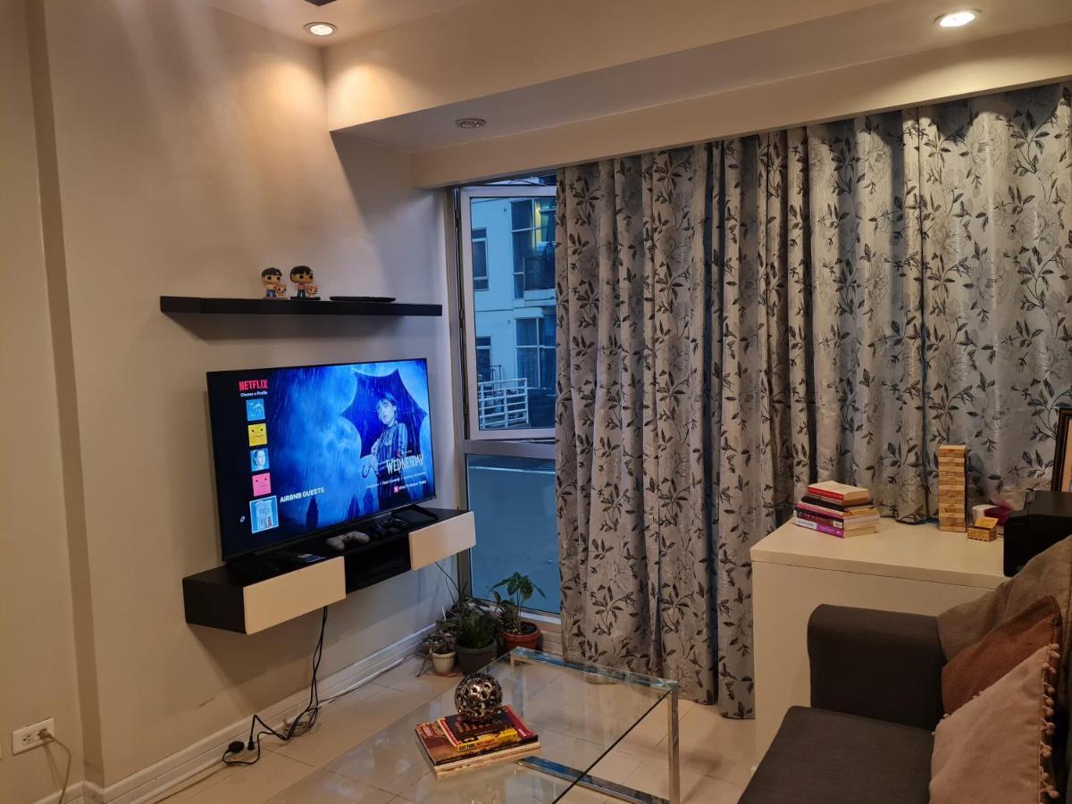 Huge Condo Unit Near Burgos Circle, St Lukes, Shangri-La - P Hamptons T1 Makati City Exterior foto